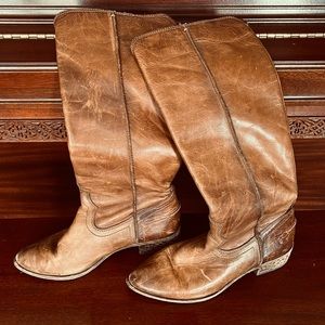 Frye Ray Seam Tall Womens Boots - Size 7.5